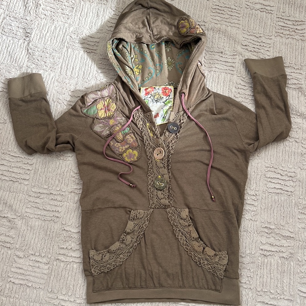 Lacey J sweatshirt hoodie hand crafted unique design Size Medium